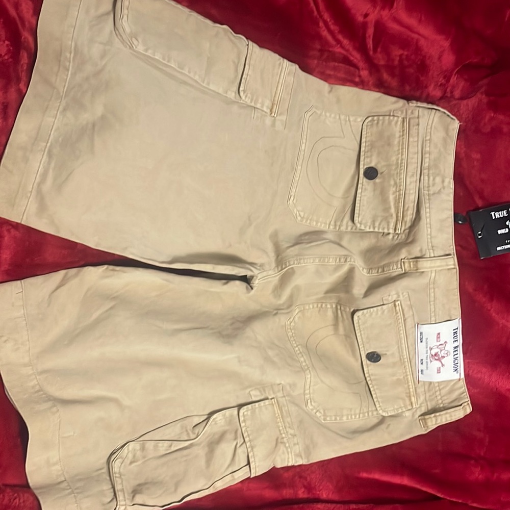 $$**TRUE RELIGION CARGO SHORTS**$
